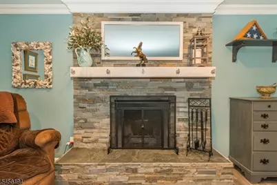 25 Crestwood Ave West, Fairfield, NJ 07004 - Photo 20