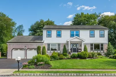 25 Crestwood Ave West, Fairfield, NJ 07004 - Photo 1