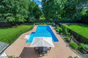25 Crestwood Ave W, Fairfield, NJ 07004 - Photo 42