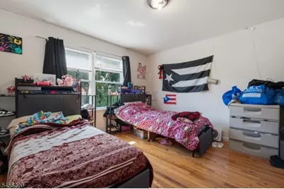 33-35 Pierce St, Newark, NJ 07103 - Photo 8