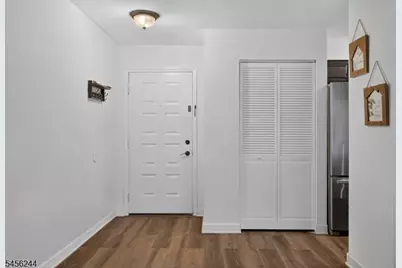 74 Eton Way, Franklin Township, NJ 08873 - Photo 2
