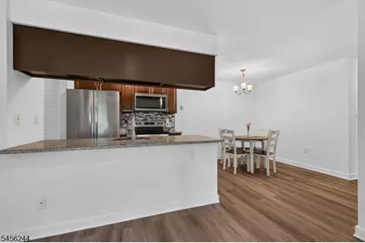 74 Eton Way, Franklin Township, NJ 08873 - Photo 6