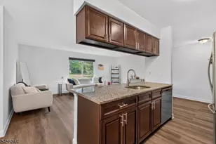 74 Eton Way, Franklin Township, NJ 08873 - Photo 8