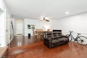 4 Pear Tree Ln, Franklin Township, NJ 08823 - Photo 14