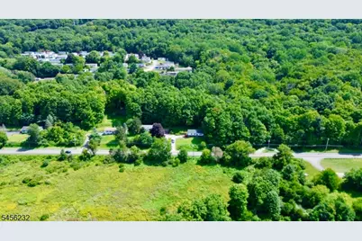 131 Munsonhurst Rd, Franklin, NJ 07416 - Photo 20