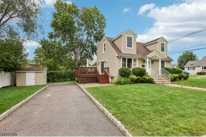 74 Overhill Rd, Belleville, NJ 07109 - Photo 4