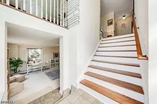 27 Dalewood Rd, Wayne, NJ 07470 - Photo 10