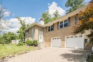 27 Dalewood Rd, Wayne, NJ 07470 - Photo 8