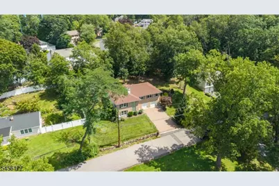 27 Dalewood Rd, Wayne, NJ 07470 - Photo 42