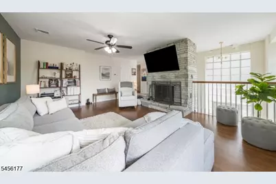 27 Dalewood Rd, Wayne, NJ 07470 - Photo 14