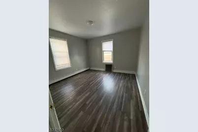 118 Norman Rd, Newark, NJ 07106 - Photo 2