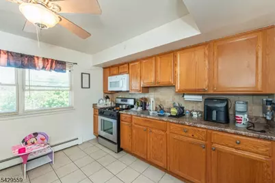 20 Halsey Ave #6, Haledon, NJ 07508 - Photo 6