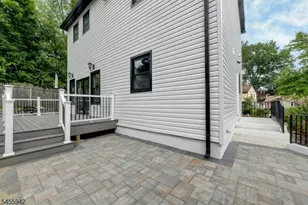 49 Longview Ave, Parsippany, NJ 07034 - Photo 36