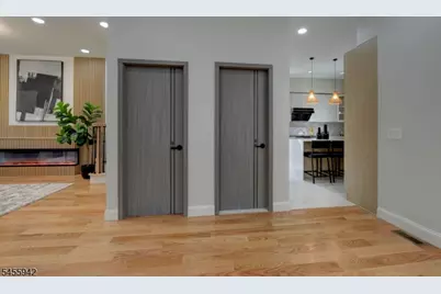 49 Longview Ave, Parsippany, NJ 07034 - Photo 20