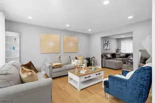 531 Manor Rd, Beverly, NJ 08010 - Photo 4