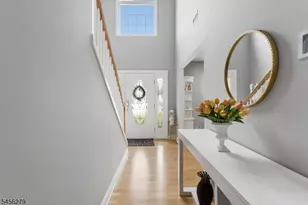 531 Manor Rd, Beverly, NJ 08010 - Photo 2