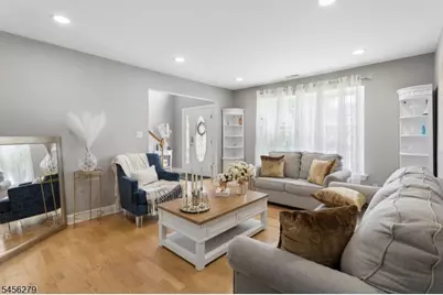 531 Manor Rd, Beverly City, NJ 08010 - Photo 4