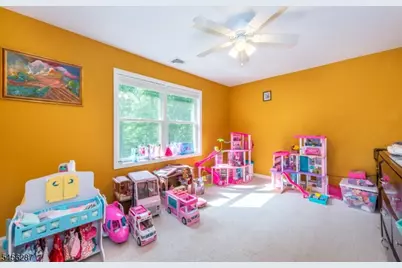 88 Mathews Ave, Riverdale, NJ 07457 - Photo 4