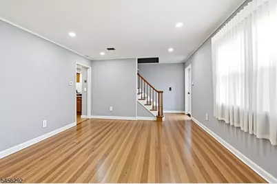 518 Orchard Pl, Old Bridge Township, NJ 08879 - Photo 22