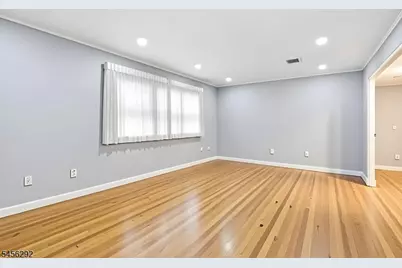 518 Orchard Pl, Old Bridge Township, NJ 08879 - Photo 18