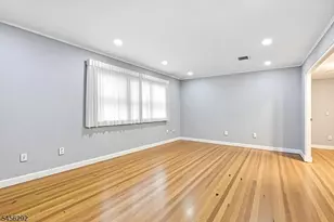518 Orchard Pl, Old Bridge Township, NJ 08879 - Photo 18