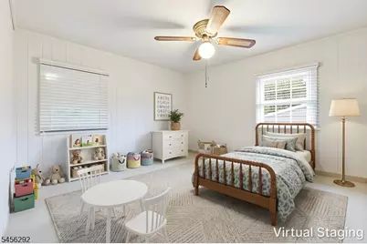 518 Orchard Pl, Old Bridge Township, NJ 08879 - Photo 10