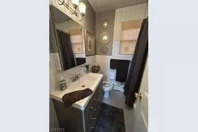 26 Pulaski St, Bloomfield, NJ 07003 - Photo 8
