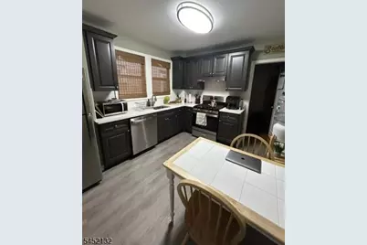 26 Pulaski St, Bloomfield, NJ 07003 - Photo 4