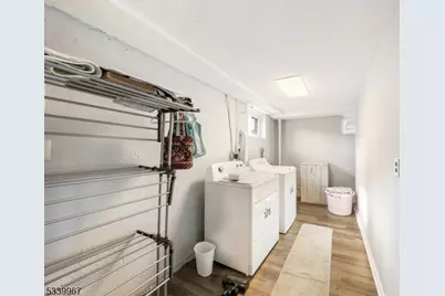1015 Georgian Dr, Linden, NJ 07036 - Photo 24