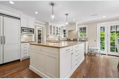 74 Blackburn Rd, Summit, NJ 07901 - Photo 24