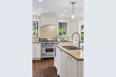 74 Blackburn Rd, Summit, NJ 07901 - Photo 26