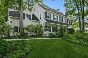 74 Blackburn Rd, Summit, NJ 07901 - Photo 2