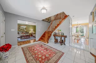 11 Ledgerock Ct, Parsippany, NJ 07950 - Photo 6