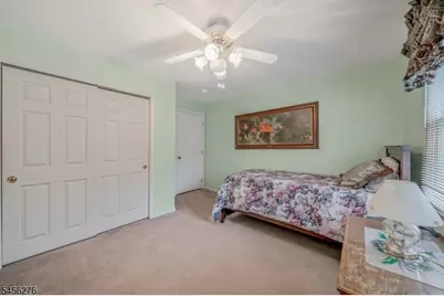 11 Ledgerock Ct, Parsippany, NJ 07950 - Photo 30