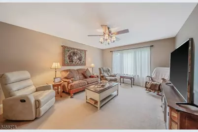 11 Ledgerock Ct, Parsippany, NJ 07950 - Photo 14