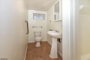 19 Field Rd, Maplewood, NJ 07040 - Photo 24