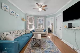 4 Gillies St, Clifton, NJ 07013 - Photo 4