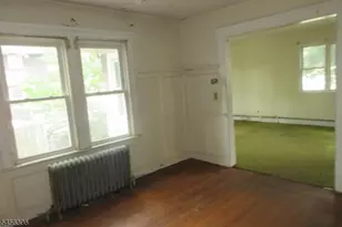 11 Belmont St, Englewood, NJ 07631 - Photo 8