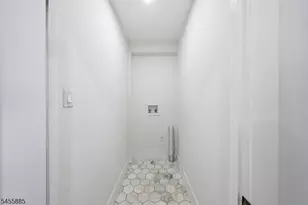 66 Girard Pl, Newark, NJ 07108 - Photo 14