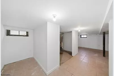 66 Girard Pl, Newark, NJ 07108 - Photo 26