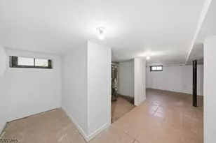 66 Girard Pl, Newark, NJ 07108 - Photo 26