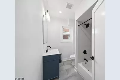 66 Girard Pl, Newark, NJ 07108 - Photo 16