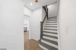 66 Girard Pl, Newark, NJ 07108 - Photo 8