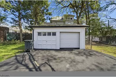 66 Girard Pl, Newark, NJ 07108 - Photo 30