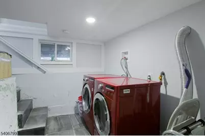 113 Sanford St, East Orange, NJ 07018 - Photo 16