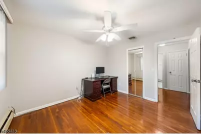 856 Mitchell Ave, Union Township, NJ 07083 - Photo 18