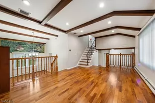 856 Mitchell Ave, Union Township, NJ 07083 - Photo 4