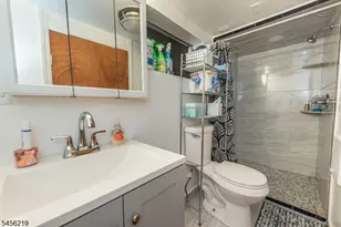 1538 Munn Ave, Hillside, NJ 07205 - Photo 28