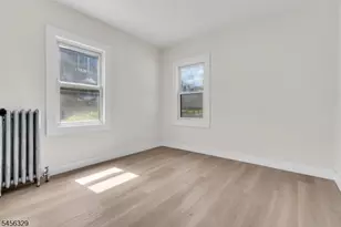 15 Cottage Pl, East Orange, NJ 07017 - Photo 12