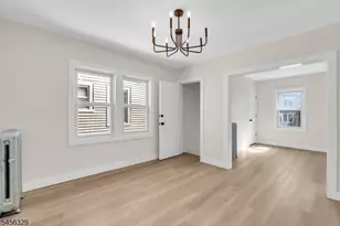 15 Cottage Pl, East Orange, NJ 07017 - Photo 8